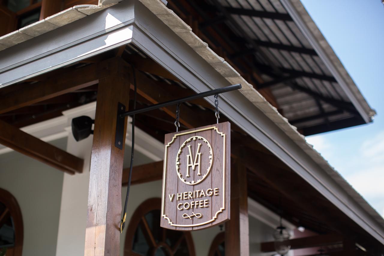 V Heritage Villa Chiang Mai Exterior foto